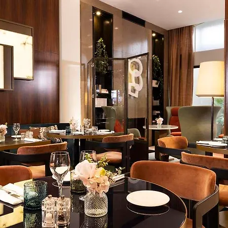 Montalembert 5*