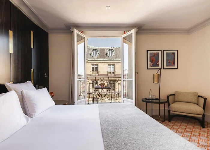 Montalembert 5* Parigi
