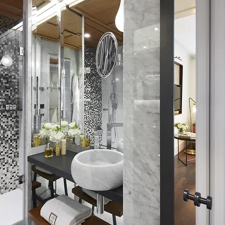 Montalembert 5*