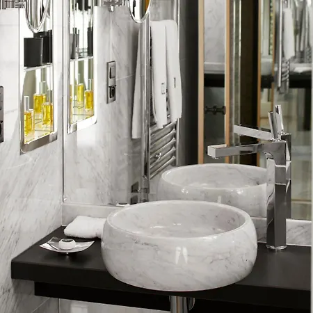 Montalembert Hotel