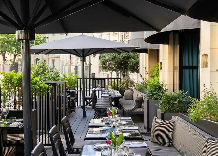 Hotel Montalembert Paris