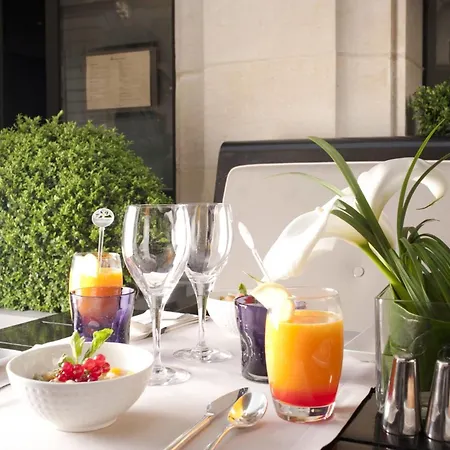 Hotel Montalembert 5*
